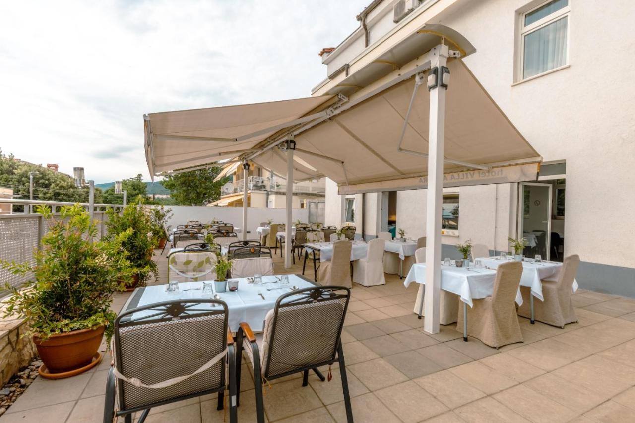 Hotel Villa Aurora Crikvenica Exterior foto