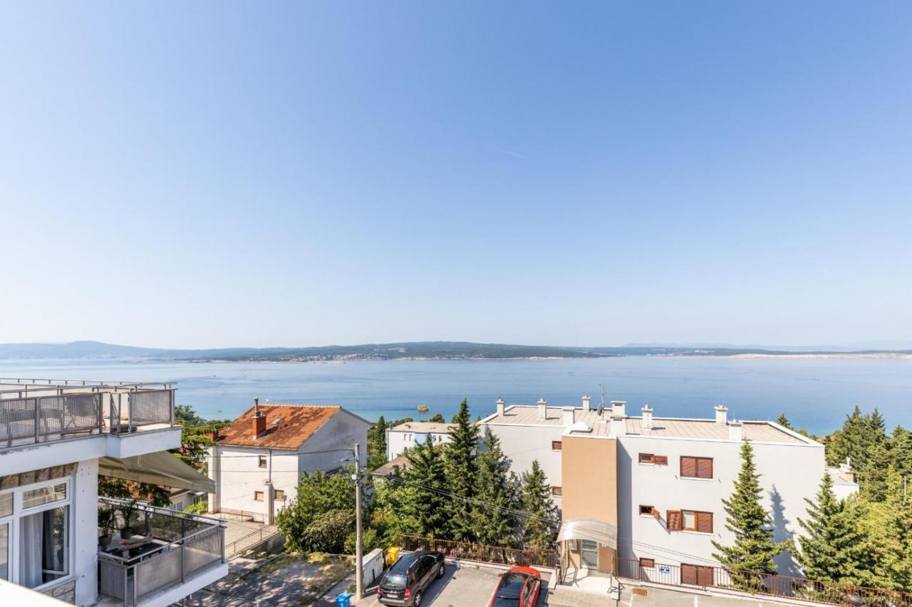 Hotel Villa Aurora Crikvenica Exterior foto