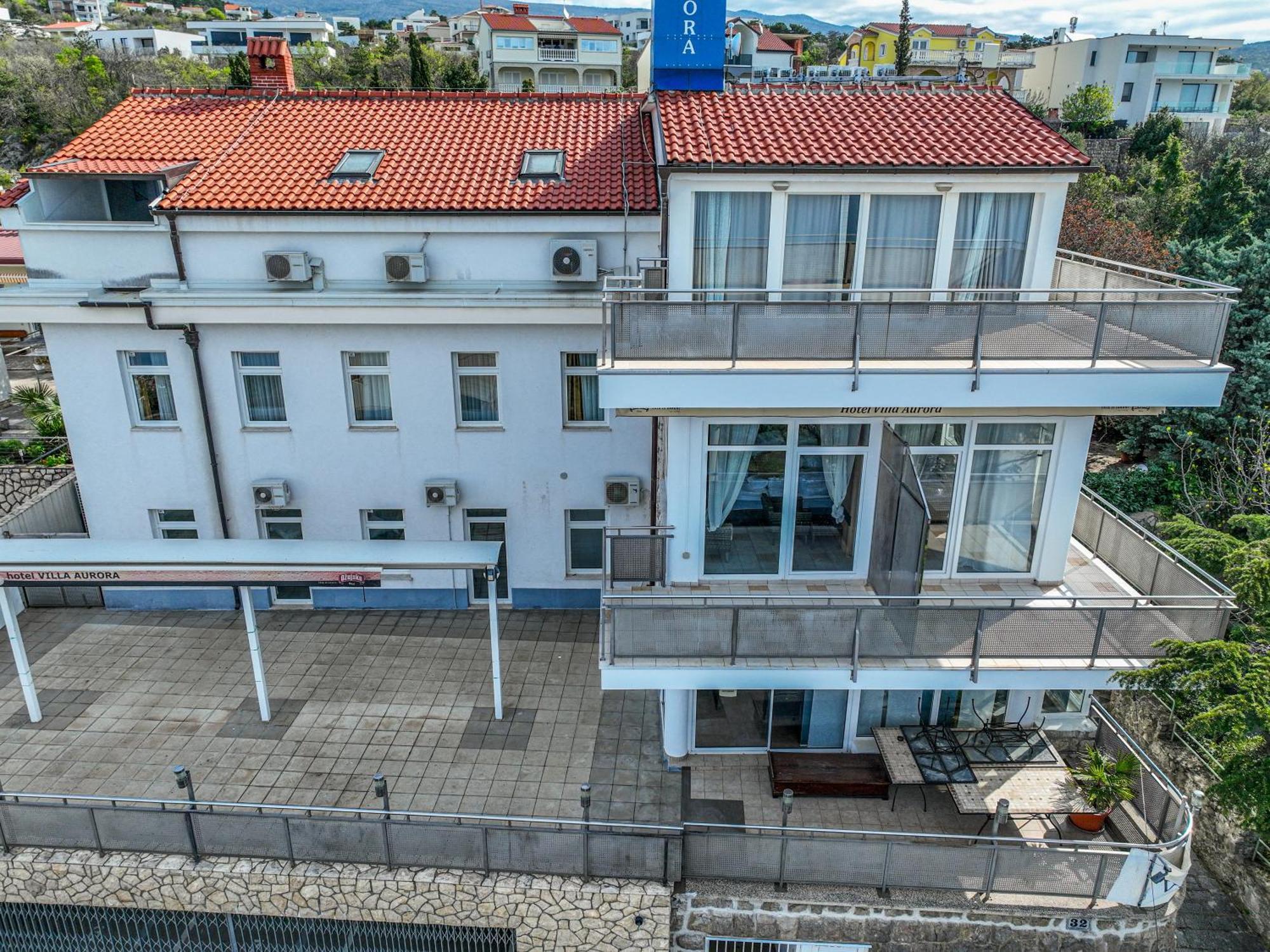 Hotel Villa Aurora Crikvenica Exterior foto