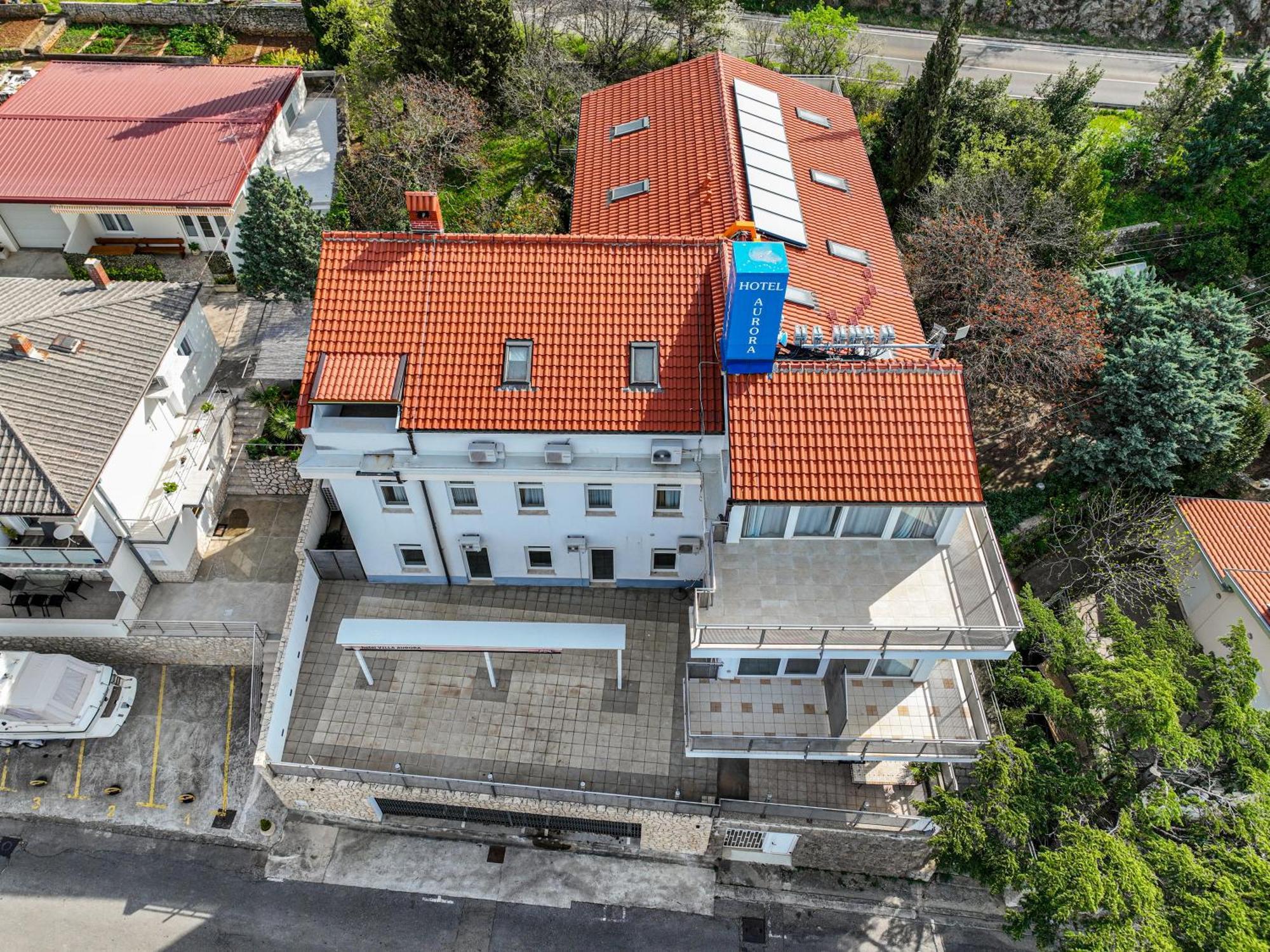 Hotel Villa Aurora Crikvenica Exterior foto